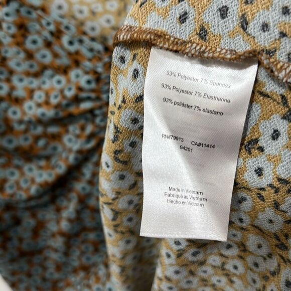 Jessica Simpson maternity floral blouse large - Picture 6 of 7